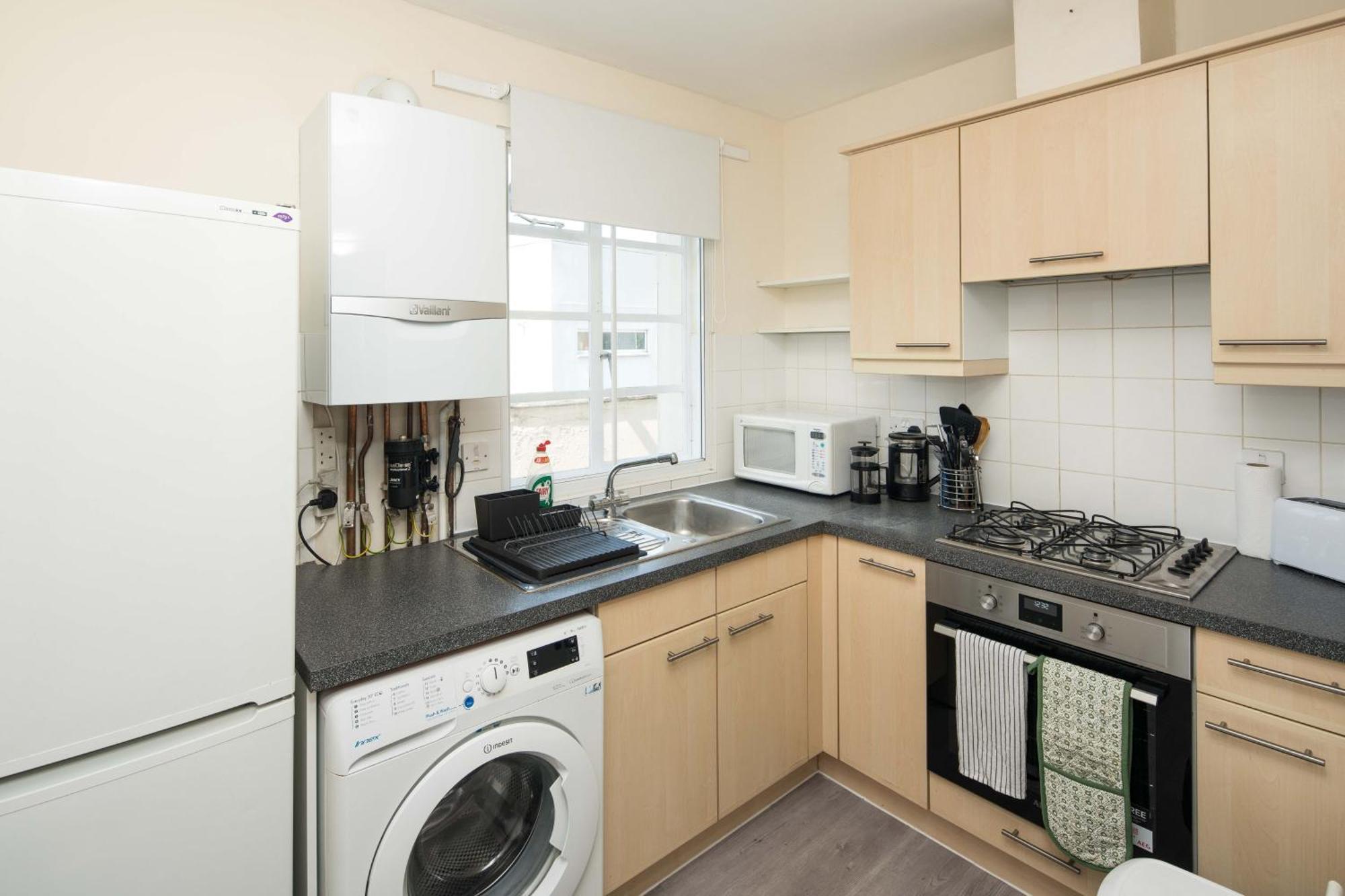 Appartamento 2Bd London Flat - City Buzz & Parkside Serenity Esterno foto